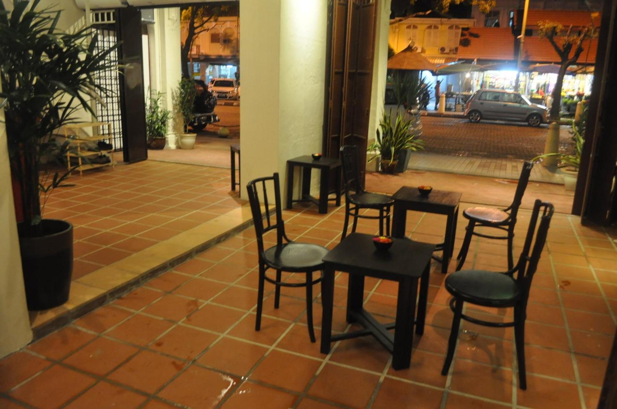 Red Inn Court George Town Dış mekan fotoğraf