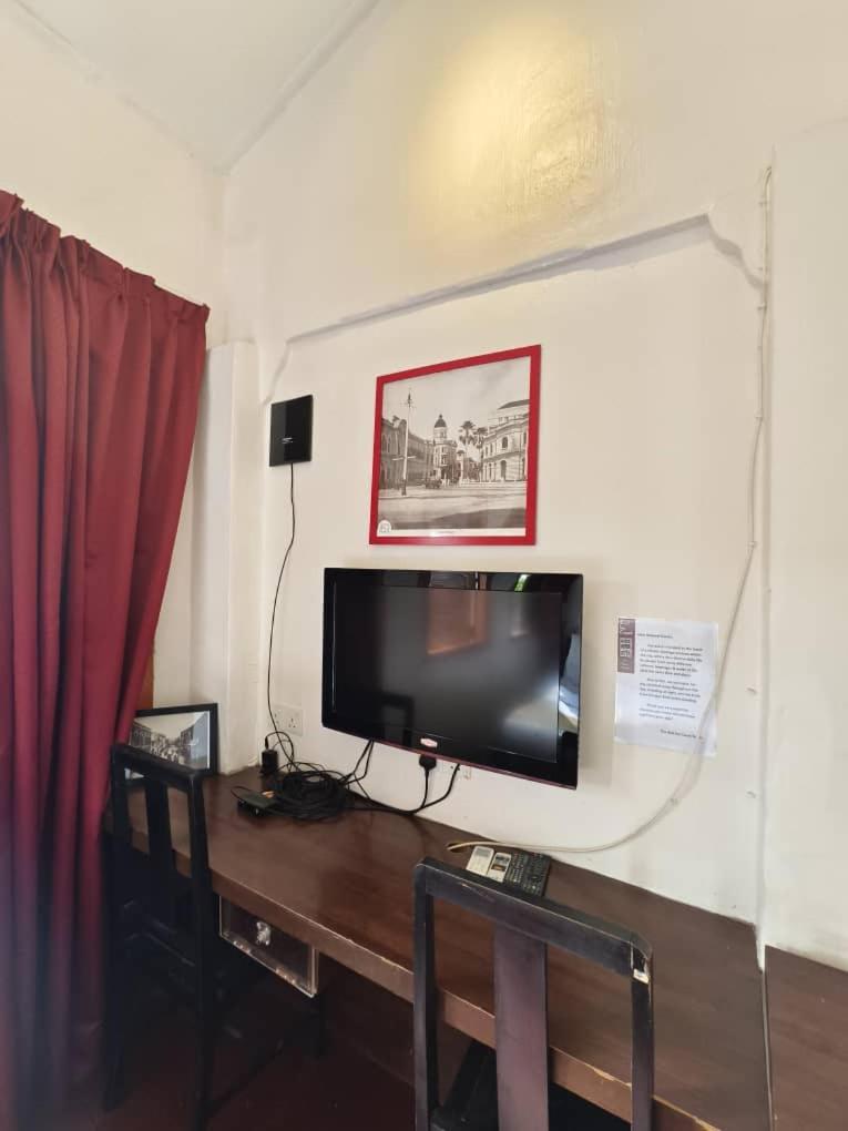 Red Inn Court George Town Dış mekan fotoğraf
