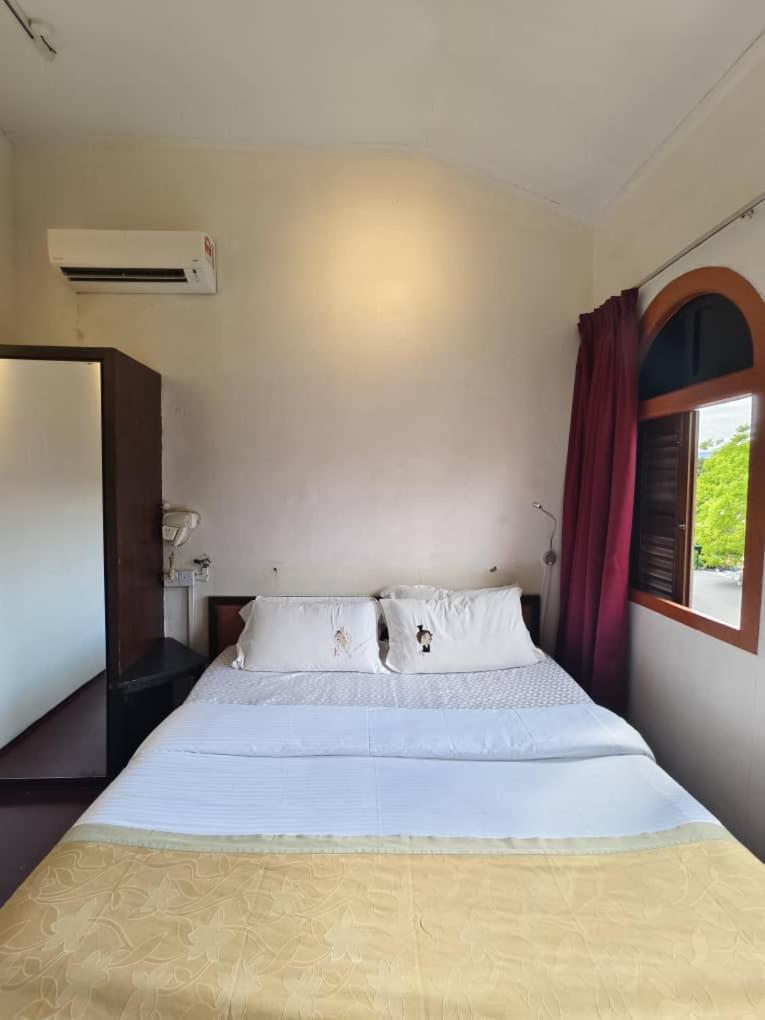 Red Inn Court George Town Dış mekan fotoğraf