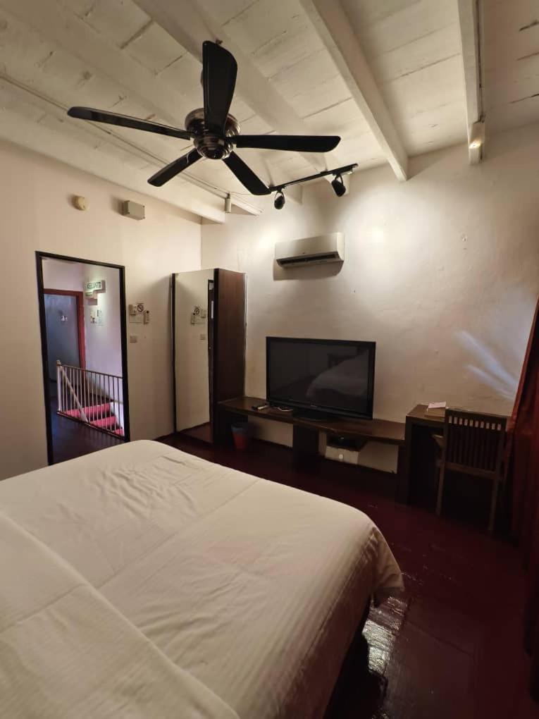 Red Inn Court George Town Dış mekan fotoğraf
