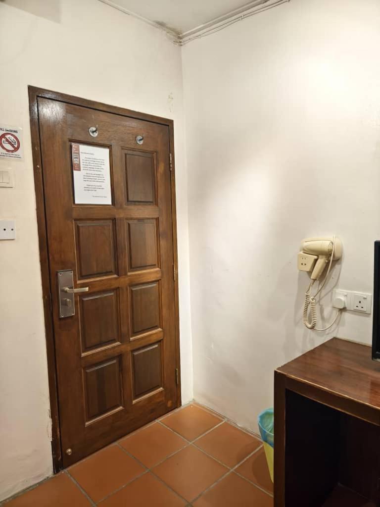 Red Inn Court George Town Dış mekan fotoğraf