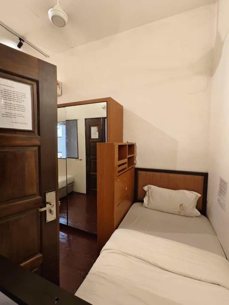 Red Inn Court George Town Dış mekan fotoğraf