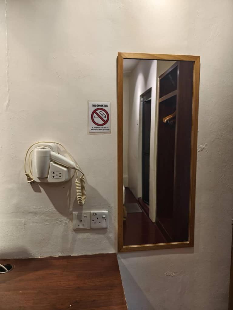 Red Inn Court George Town Dış mekan fotoğraf
